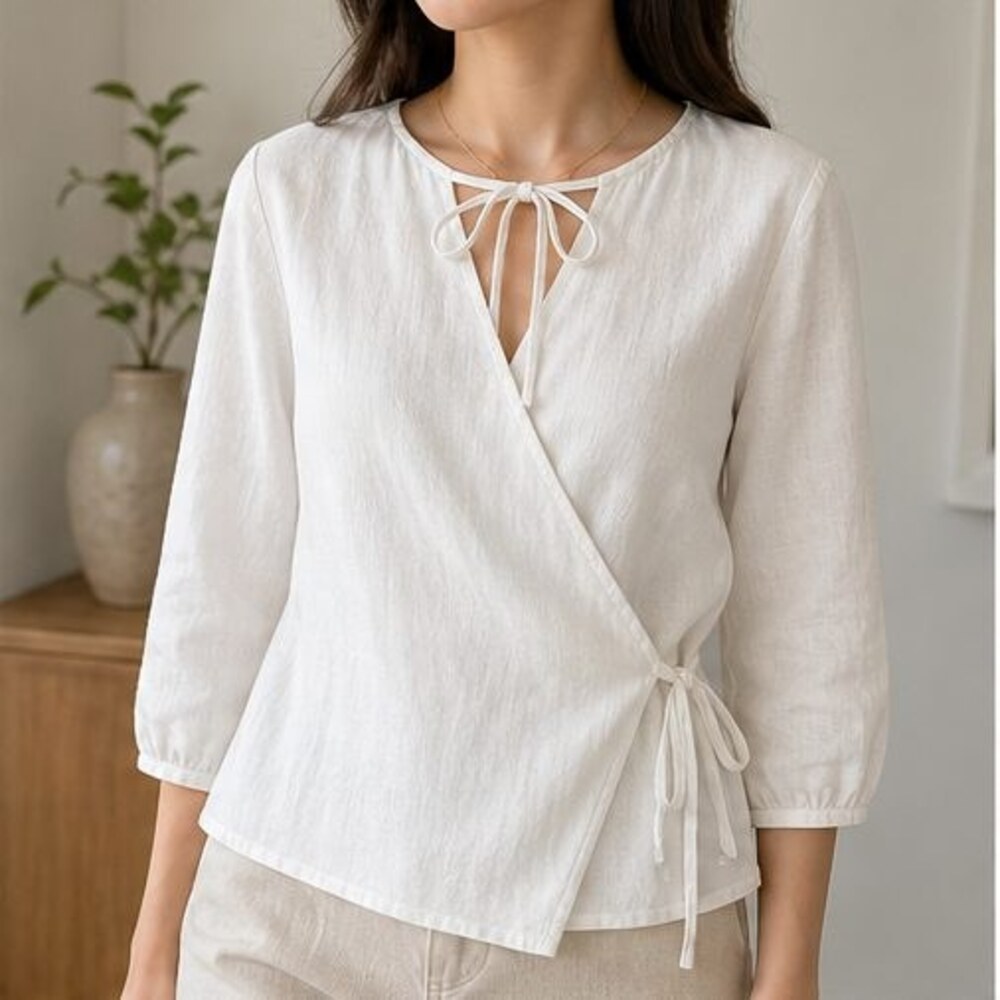 Ivory Tunic Blouse - Picture 2 of 6